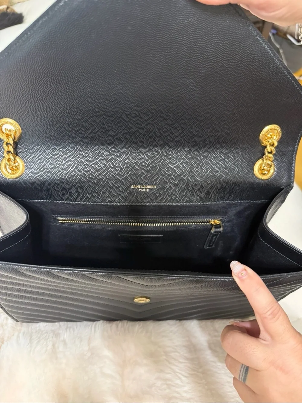YSL Black Quilted Leather Shoulder Bag with Matching Wallet - Picture 2 of 4
